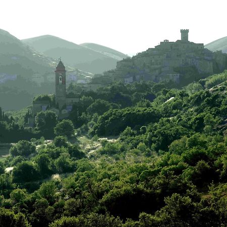 Sextantio Albergo Diffuso Санто Стефано ди Сесанио Екстериор снимка