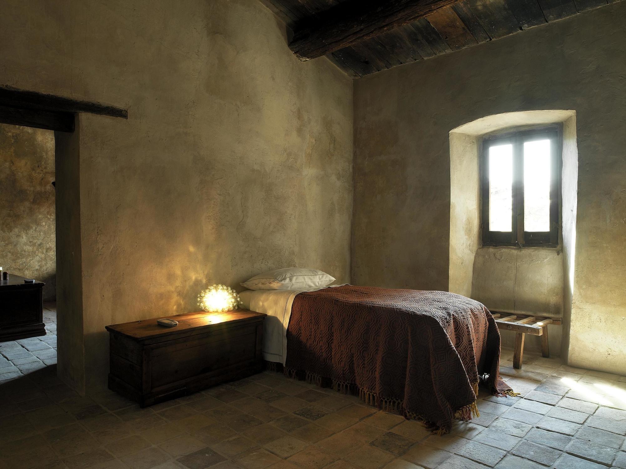 Sextantio Albergo Diffuso Санто Стефано ди Сесанио Екстериор снимка