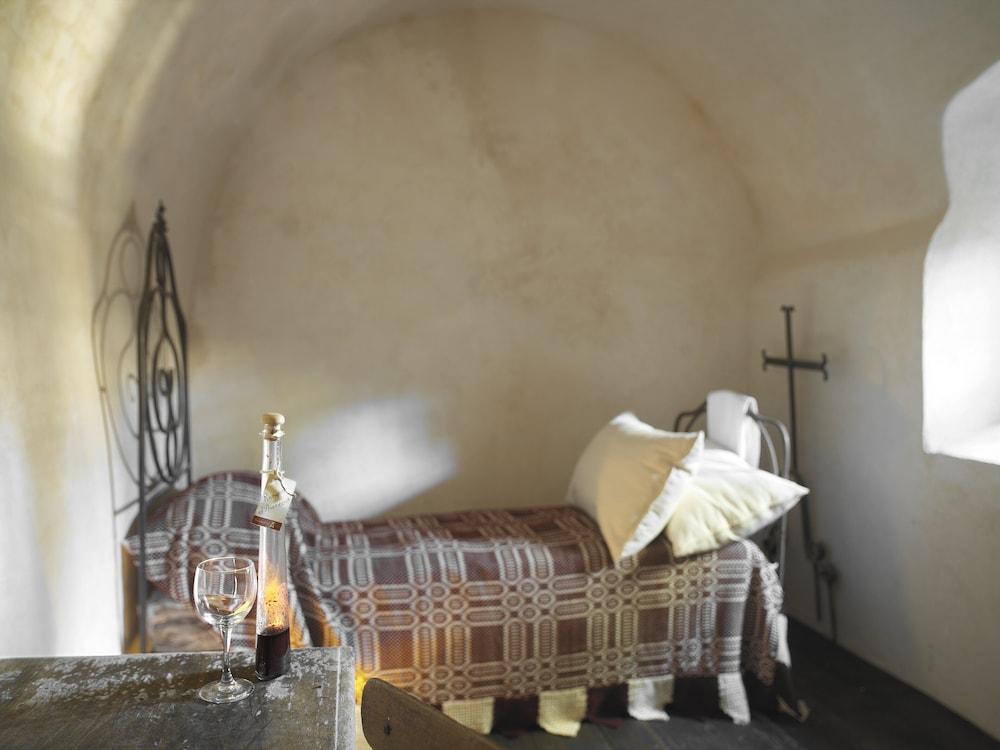 Sextantio Albergo Diffuso Санто Стефано ди Сесанио Екстериор снимка