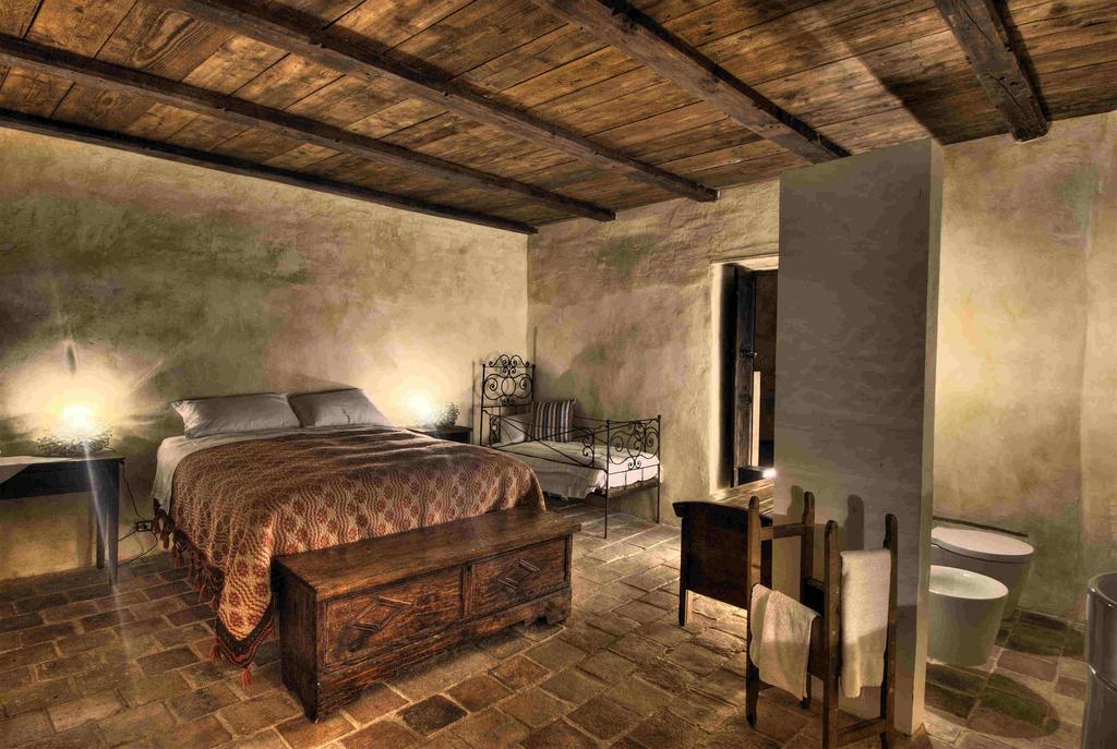 Sextantio Albergo Diffuso Санто Стефано ди Сесанио Екстериор снимка