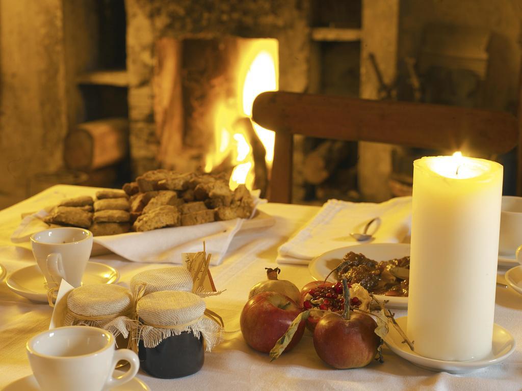Sextantio Albergo Diffuso Санто Стефано ди Сесанио Екстериор снимка