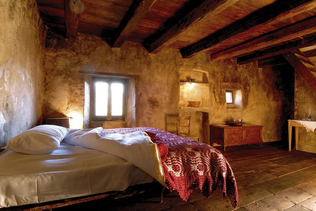 Sextantio Albergo Diffuso Санто Стефано ди Сесанио Екстериор снимка