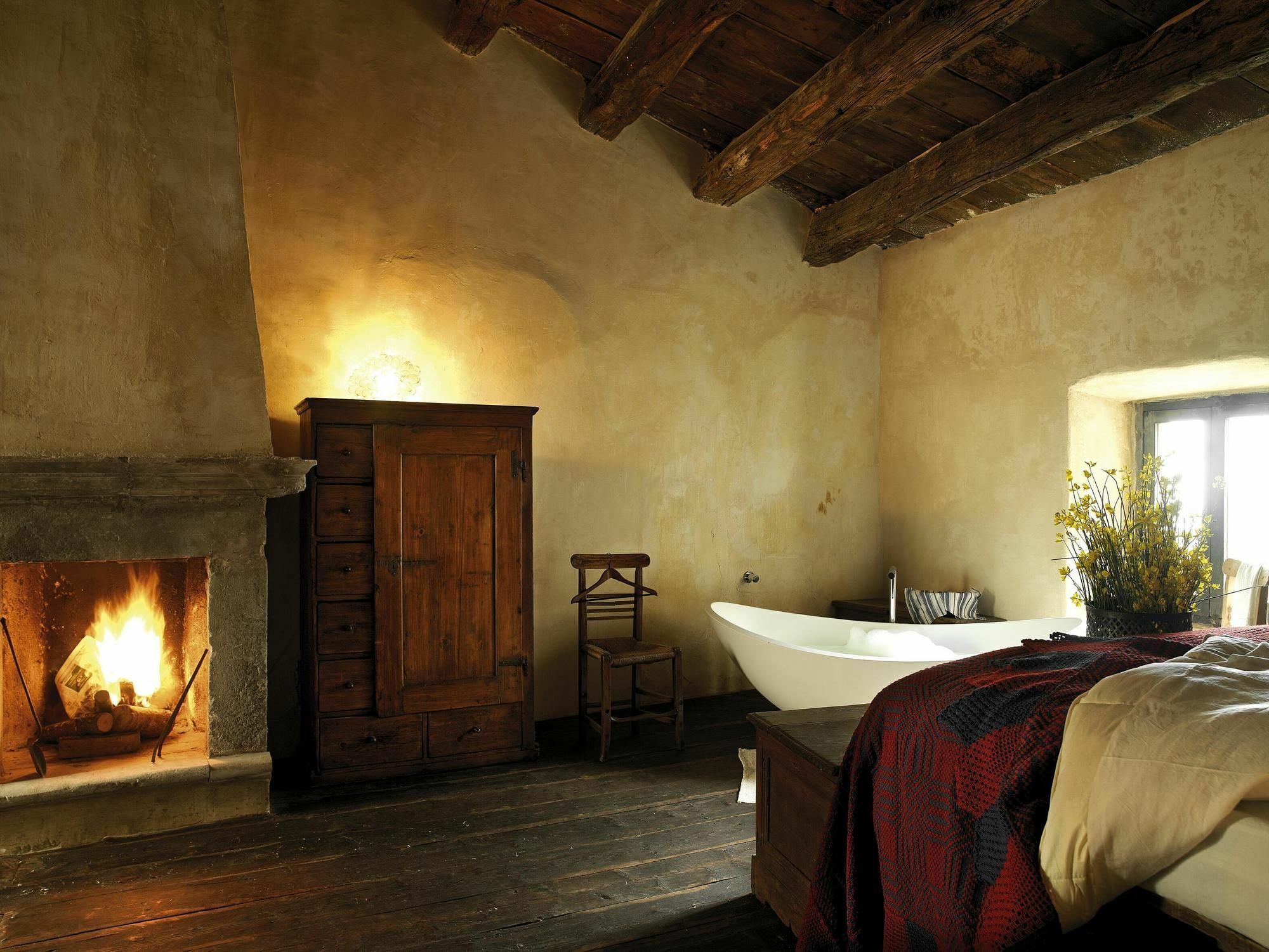 Sextantio Albergo Diffuso Санто Стефано ди Сесанио Екстериор снимка